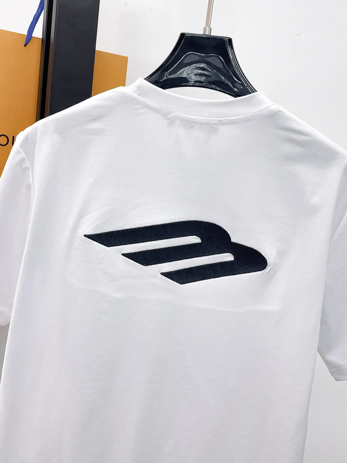 🐮2026 New Arrival New Arrival T Premium ！ logo Premium 250 . . . . . ！ ！Sizes：M-XXXL